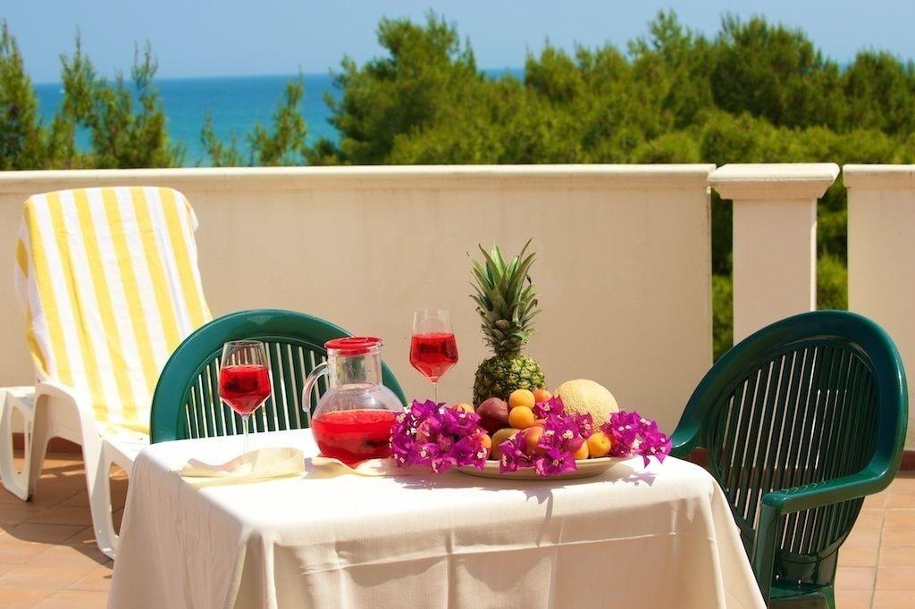 Hotel Portonuovo Вьесте Экстерьер фото