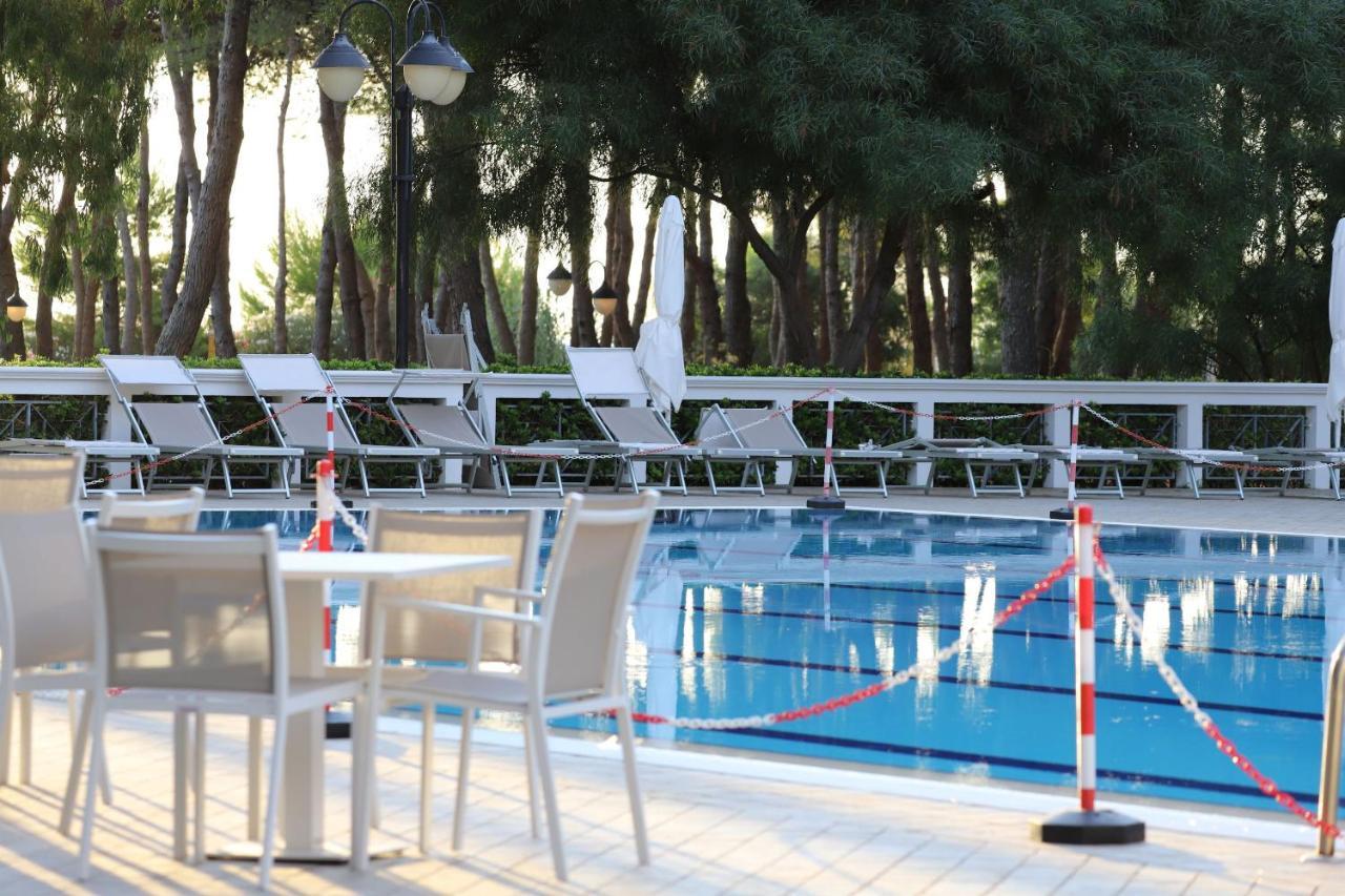 Hotel Portonuovo Вьесте Экстерьер фото