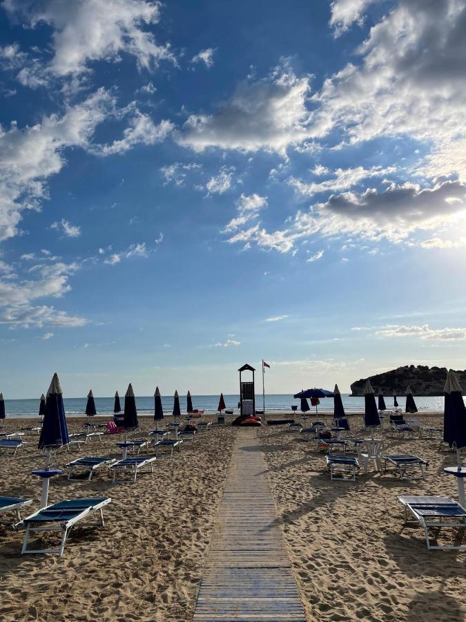Hotel Portonuovo Вьесте Экстерьер фото